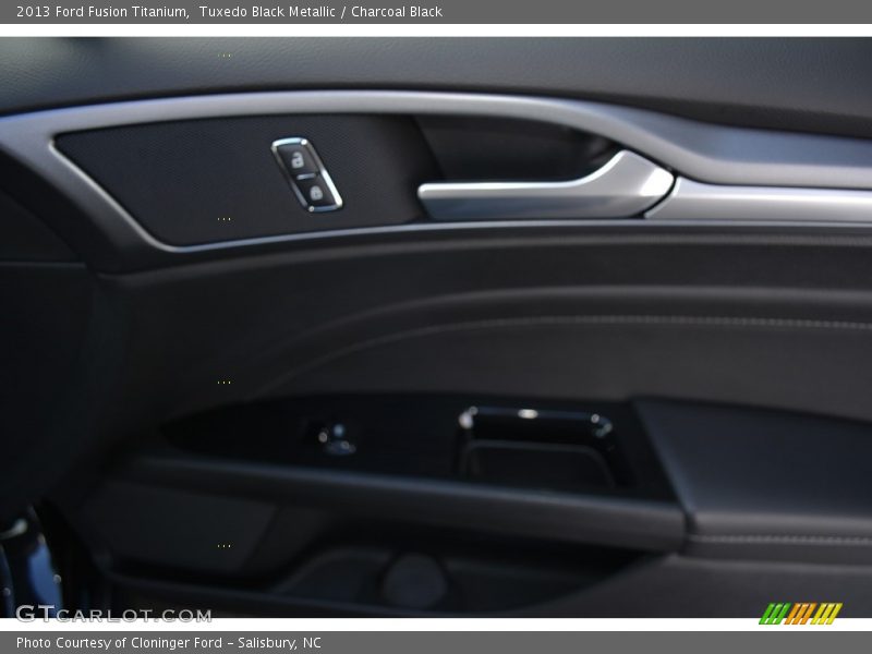 Tuxedo Black Metallic / Charcoal Black 2013 Ford Fusion Titanium