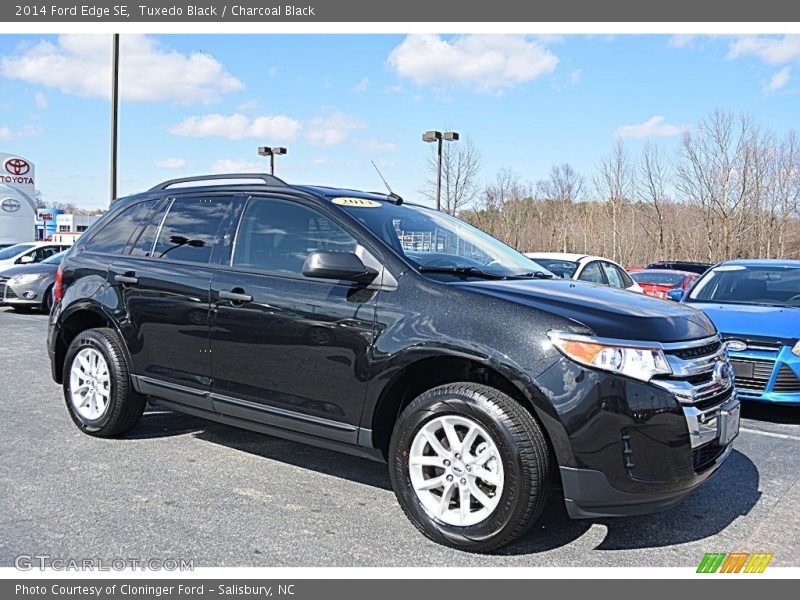 Tuxedo Black / Charcoal Black 2014 Ford Edge SE