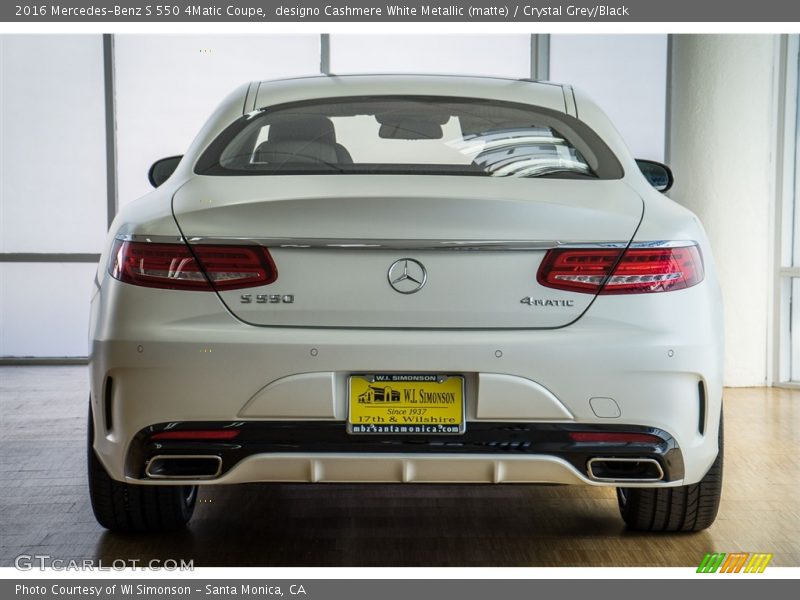 designo Cashmere White Metallic (matte) / Crystal Grey/Black 2016 Mercedes-Benz S 550 4Matic Coupe