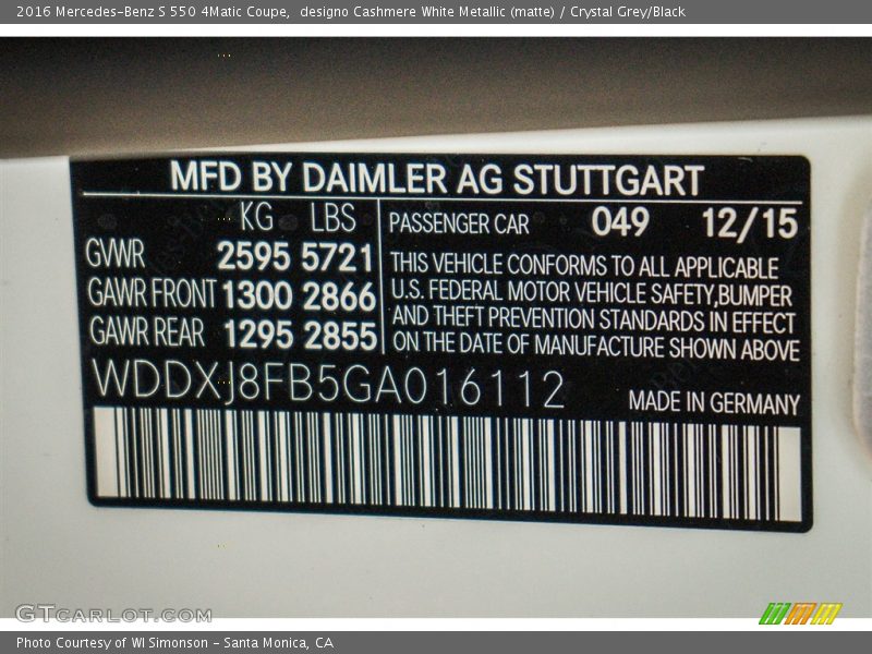 designo Cashmere White Metallic (matte) / Crystal Grey/Black 2016 Mercedes-Benz S 550 4Matic Coupe
