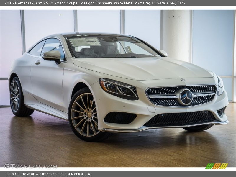 Front 3/4 View of 2016 S 550 4Matic Coupe