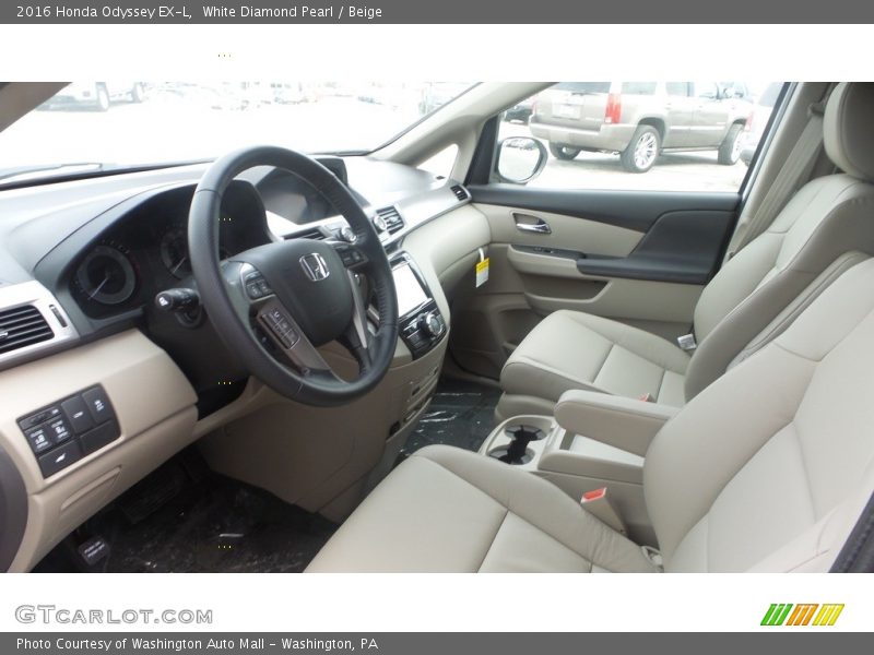 White Diamond Pearl / Beige 2016 Honda Odyssey EX-L