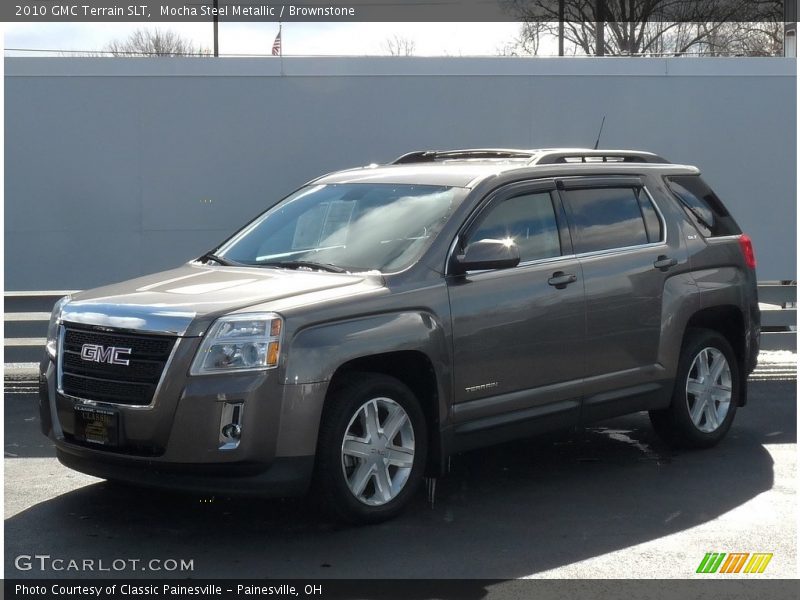 Front 3/4 View of 2010 Terrain SLT