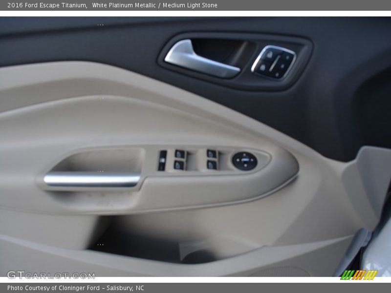 White Platinum Metallic / Medium Light Stone 2016 Ford Escape Titanium
