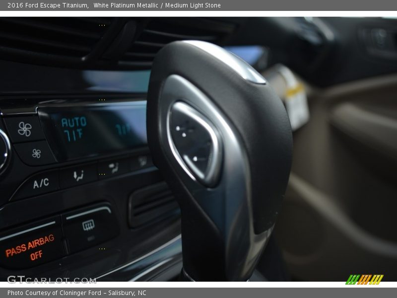 White Platinum Metallic / Medium Light Stone 2016 Ford Escape Titanium