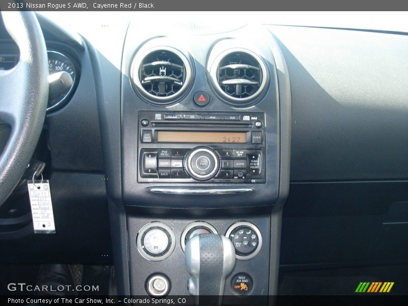 Cayenne Red / Black 2013 Nissan Rogue S AWD