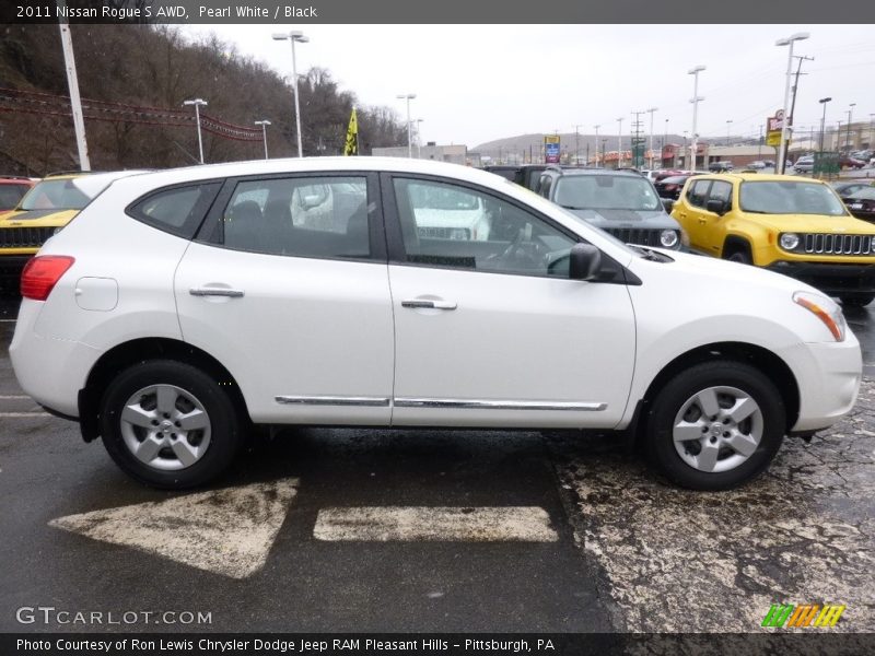 Pearl White / Black 2011 Nissan Rogue S AWD