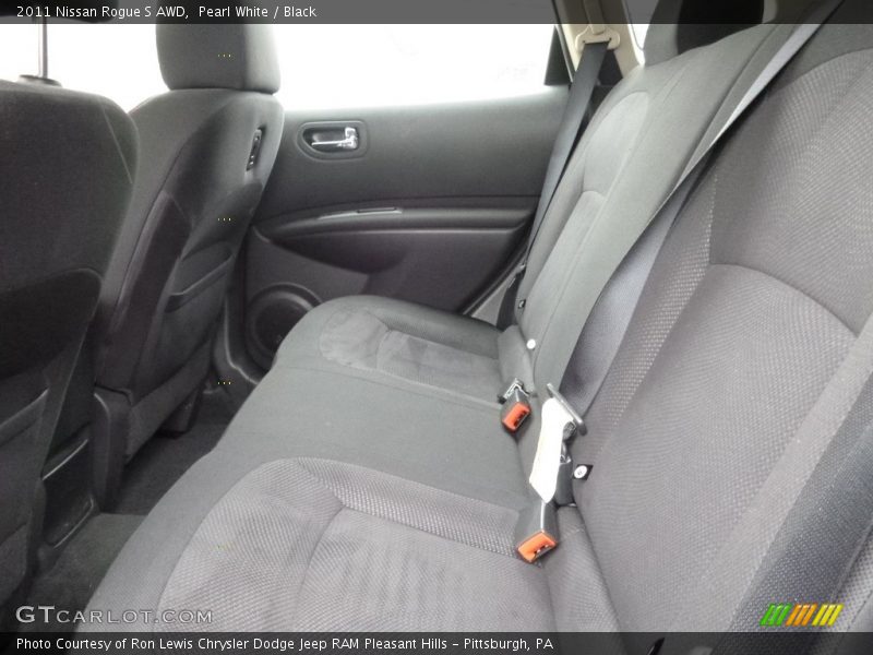 Pearl White / Black 2011 Nissan Rogue S AWD