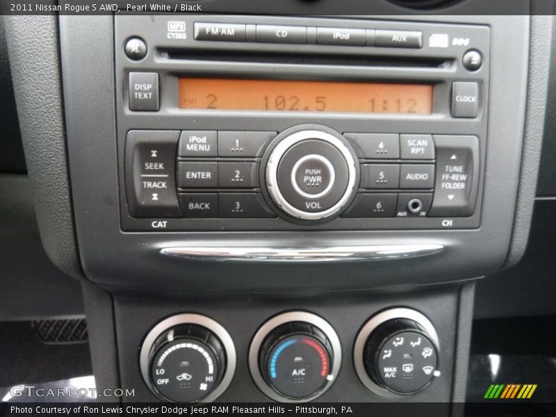 Pearl White / Black 2011 Nissan Rogue S AWD