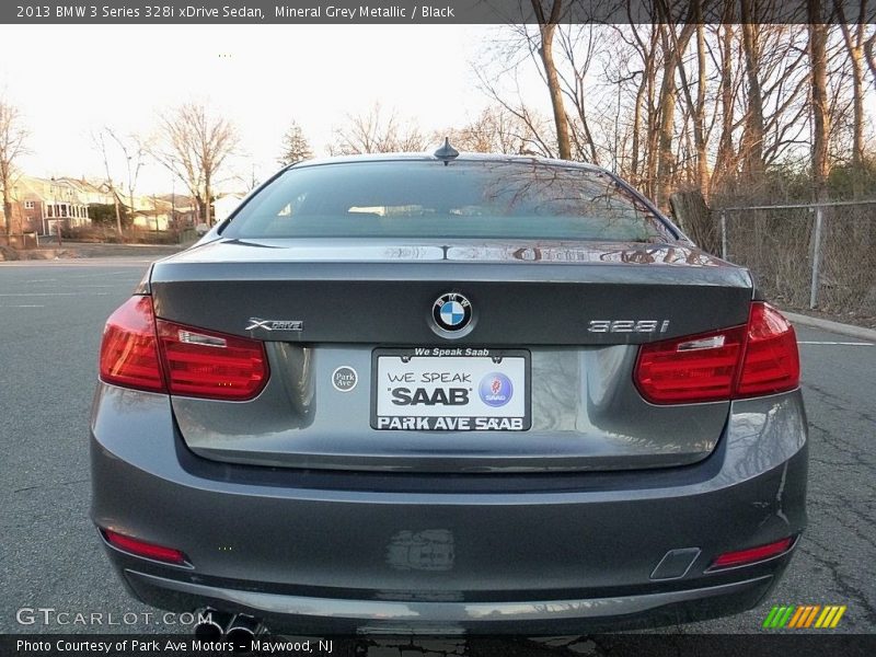 Mineral Grey Metallic / Black 2013 BMW 3 Series 328i xDrive Sedan