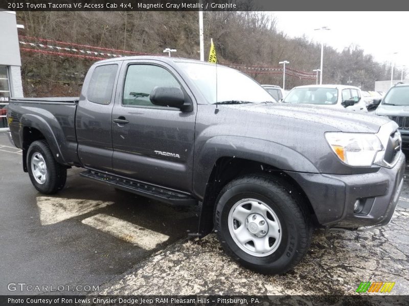 Front 3/4 View of 2015 Tacoma V6 Access Cab 4x4