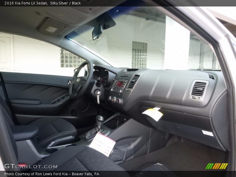 Silky Silver / Black 2016 Kia Forte LX Sedan