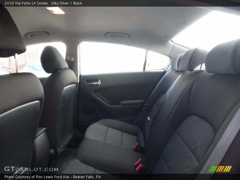 Silky Silver / Black 2016 Kia Forte LX Sedan