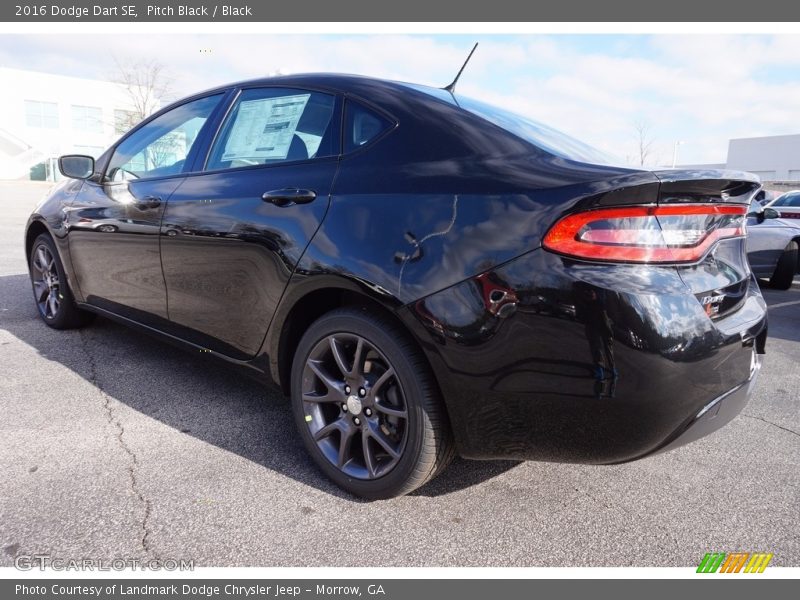Pitch Black / Black 2016 Dodge Dart SE