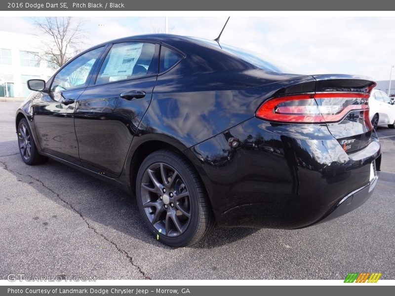 Pitch Black / Black 2016 Dodge Dart SE