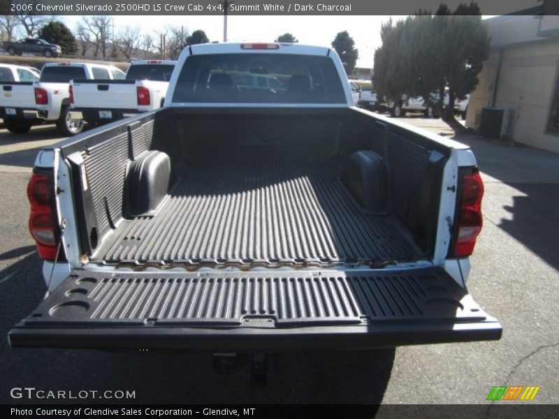 Summit White / Dark Charcoal 2006 Chevrolet Silverado 2500HD LS Crew Cab 4x4