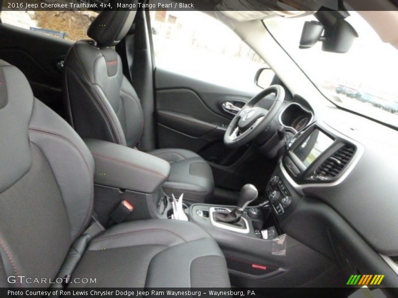 Mango Tango Pearl / Black 2016 Jeep Cherokee Trailhawk 4x4