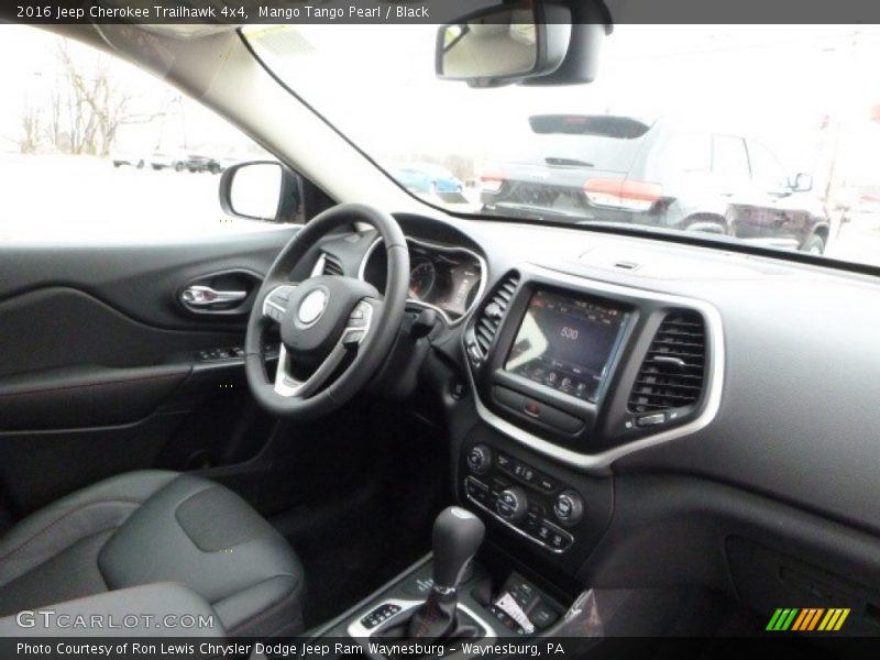 Mango Tango Pearl / Black 2016 Jeep Cherokee Trailhawk 4x4