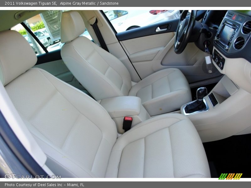 Alpine Gray Metallic / Sandstone 2011 Volkswagen Tiguan SE