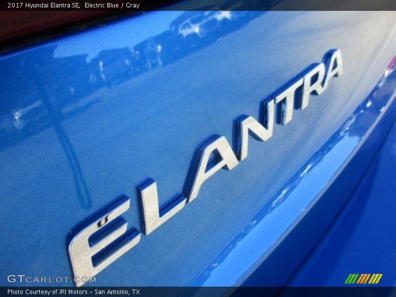 Electric Blue / Gray 2017 Hyundai Elantra SE