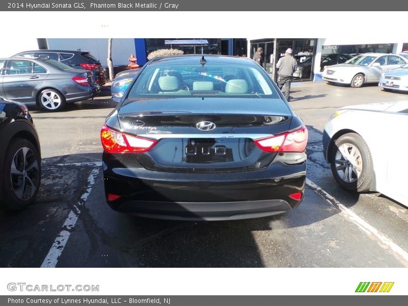 Phantom Black Metallic / Gray 2014 Hyundai Sonata GLS