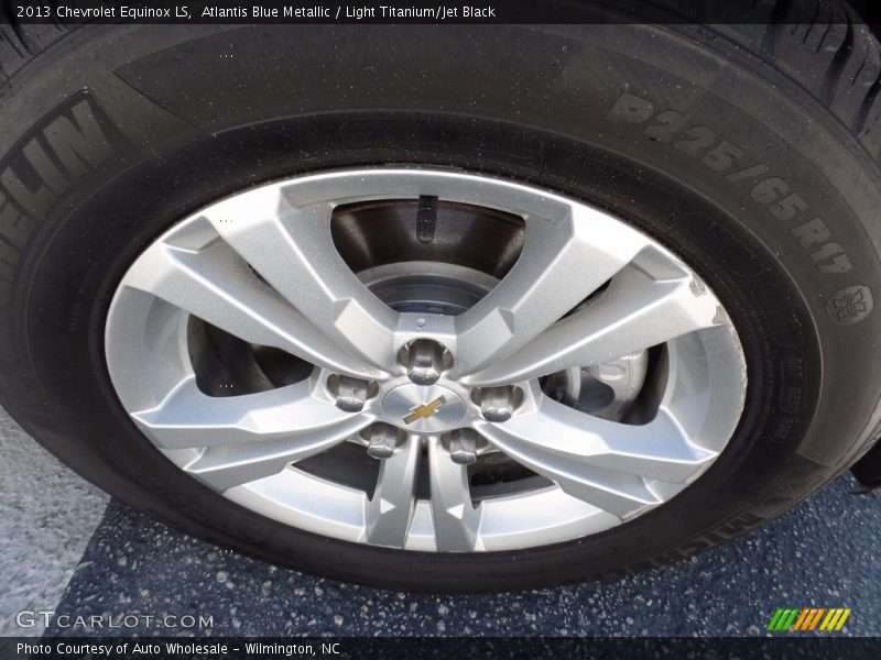 Atlantis Blue Metallic / Light Titanium/Jet Black 2013 Chevrolet Equinox LS