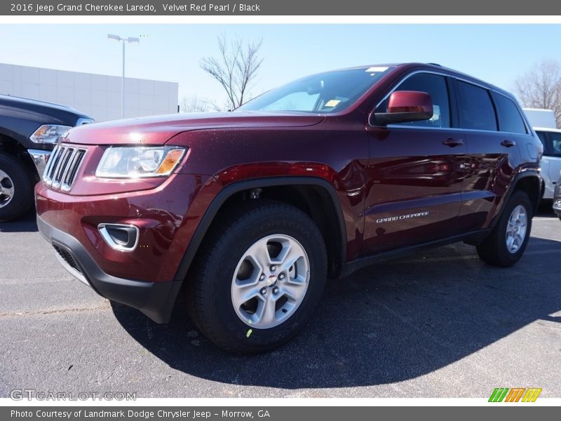 Velvet Red Pearl / Black 2016 Jeep Grand Cherokee Laredo