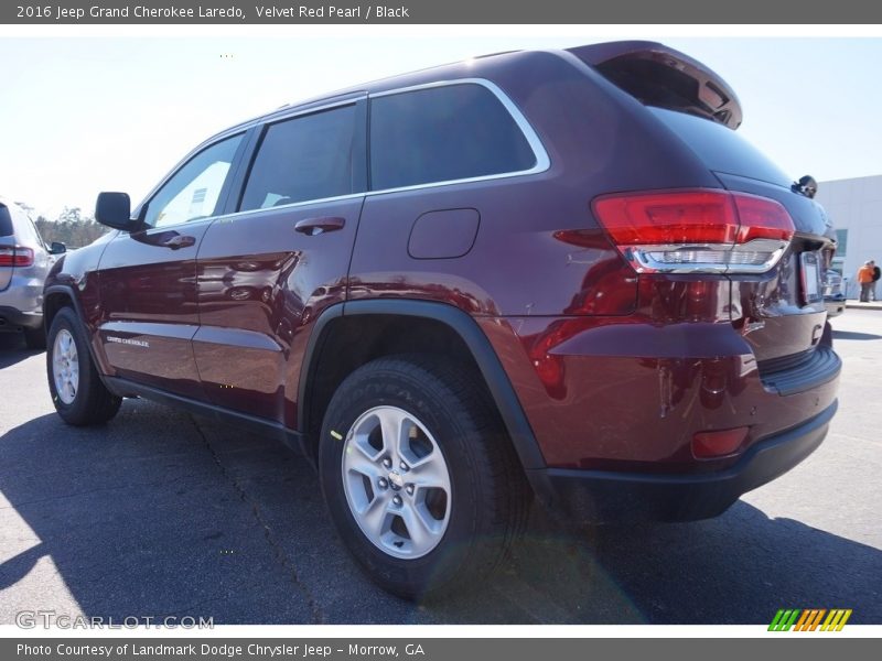 Velvet Red Pearl / Black 2016 Jeep Grand Cherokee Laredo