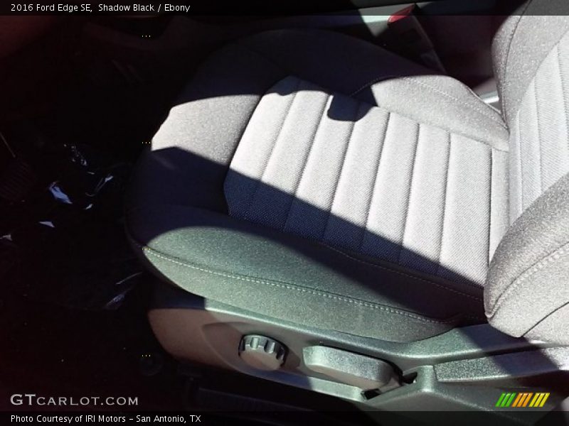 Shadow Black / Ebony 2016 Ford Edge SE