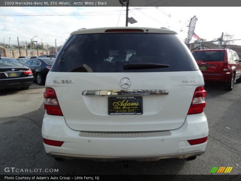 Arctic White / Black 2009 Mercedes-Benz ML 350 4Matic