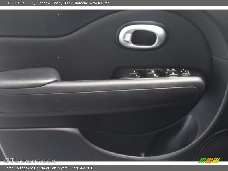 Shadow Black / Black Diamond Woven Cloth 2014 Kia Soul 1.6