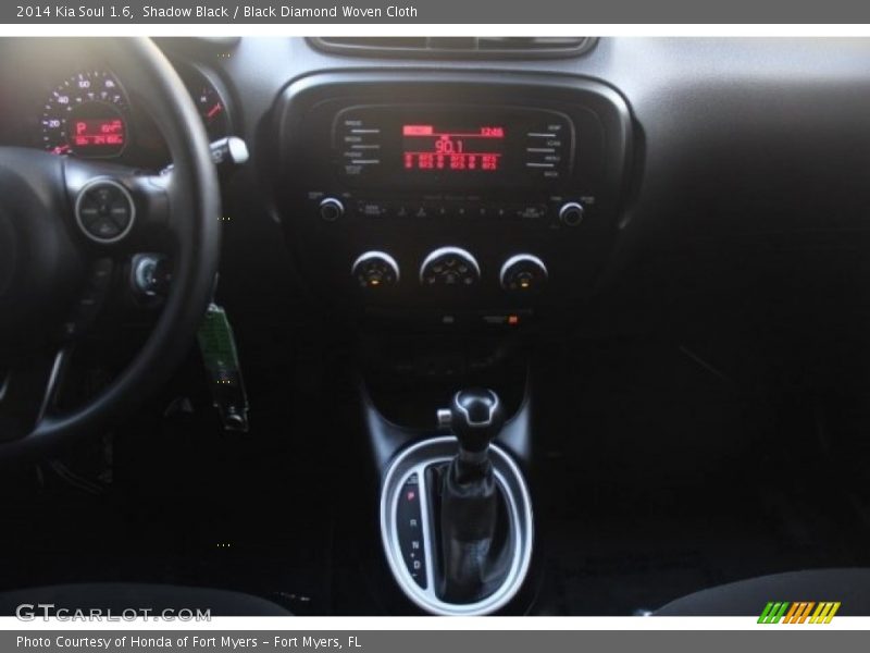 Shadow Black / Black Diamond Woven Cloth 2014 Kia Soul 1.6