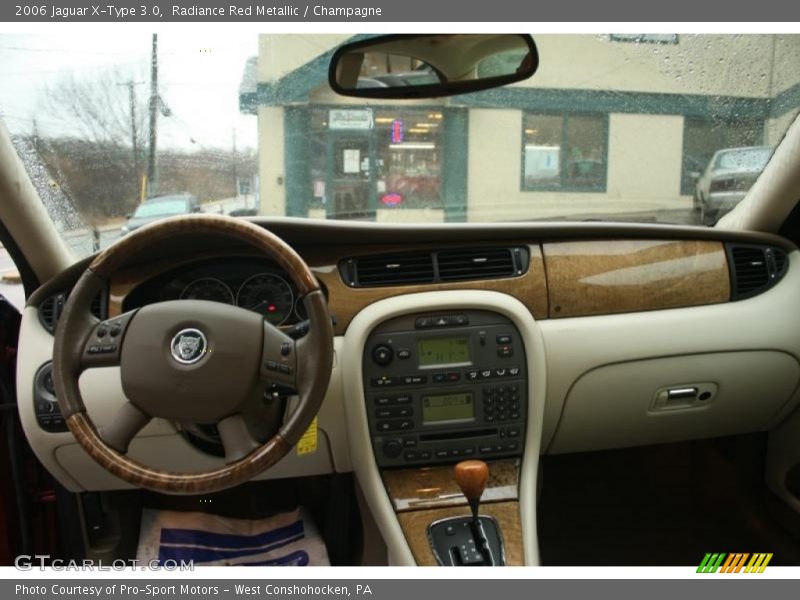 Radiance Red Metallic / Champagne 2006 Jaguar X-Type 3.0