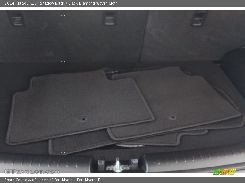 Shadow Black / Black Diamond Woven Cloth 2014 Kia Soul 1.6