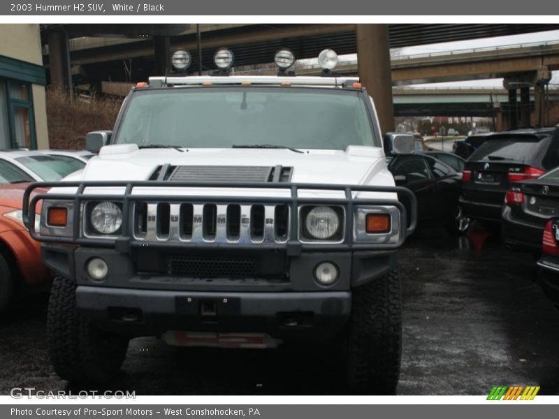 White / Black 2003 Hummer H2 SUV