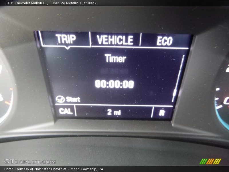 Silver Ice Metallic / Jet Black 2016 Chevrolet Malibu LT