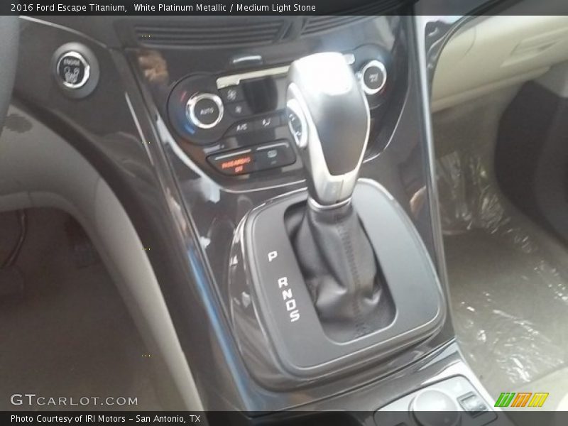 White Platinum Metallic / Medium Light Stone 2016 Ford Escape Titanium