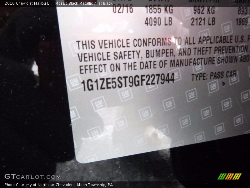 Mosaic Black Metallic / Jet Black 2016 Chevrolet Malibu LT