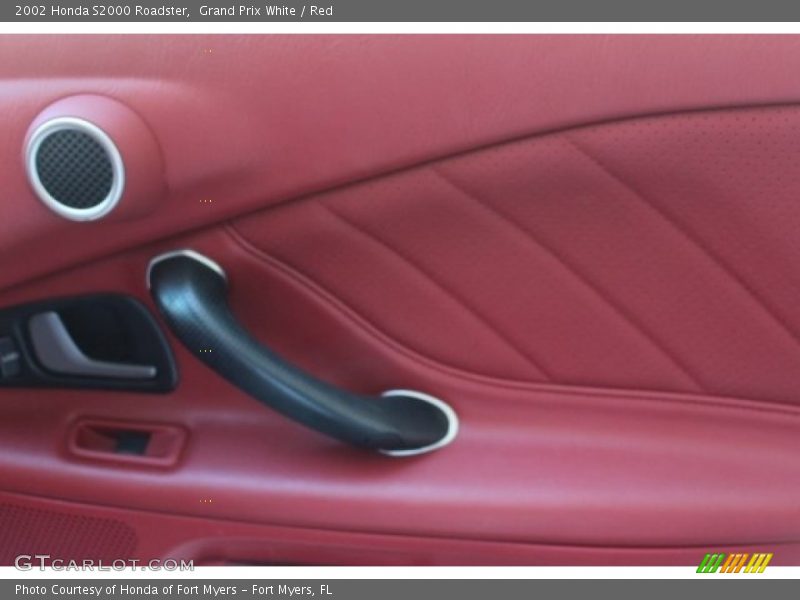 Grand Prix White / Red 2002 Honda S2000 Roadster