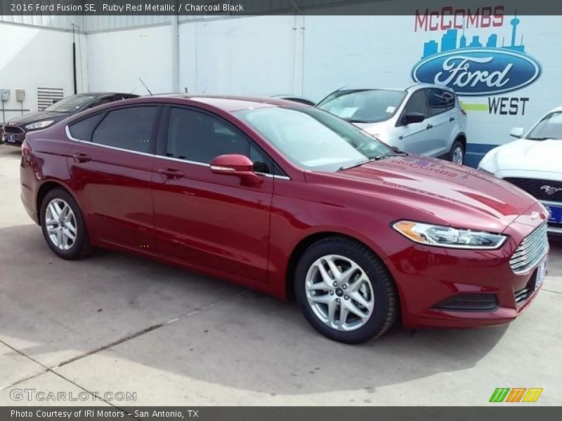 Ruby Red Metallic / Charcoal Black 2016 Ford Fusion SE