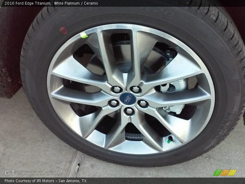 White Platinum / Ceramic 2016 Ford Edge Titanium