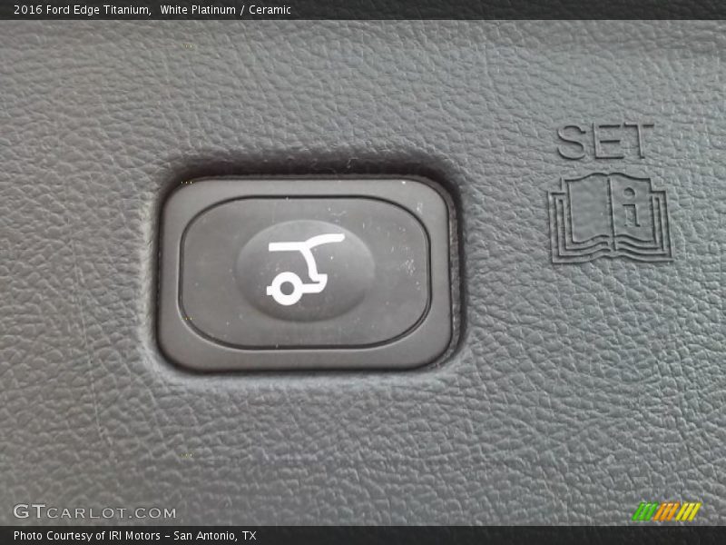 White Platinum / Ceramic 2016 Ford Edge Titanium
