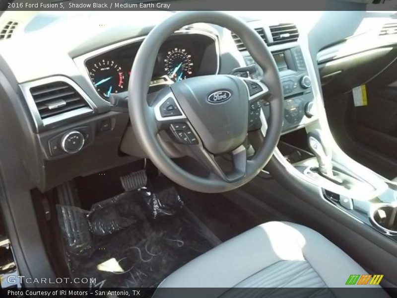 Shadow Black / Medium Earth Gray 2016 Ford Fusion S