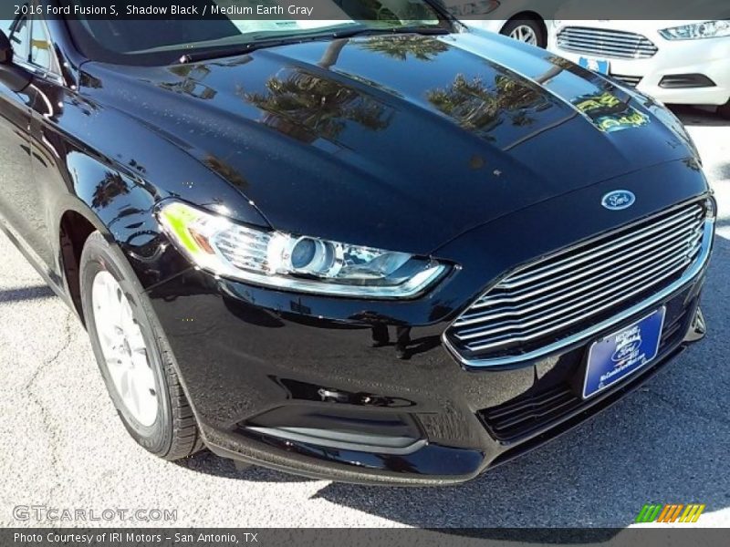 Shadow Black / Medium Earth Gray 2016 Ford Fusion S