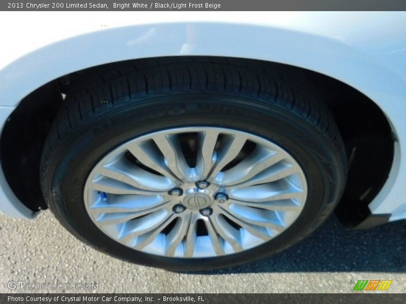 Bright White / Black/Light Frost Beige 2013 Chrysler 200 Limited Sedan