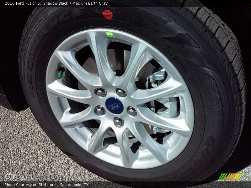 Shadow Black / Medium Earth Gray 2016 Ford Fusion S