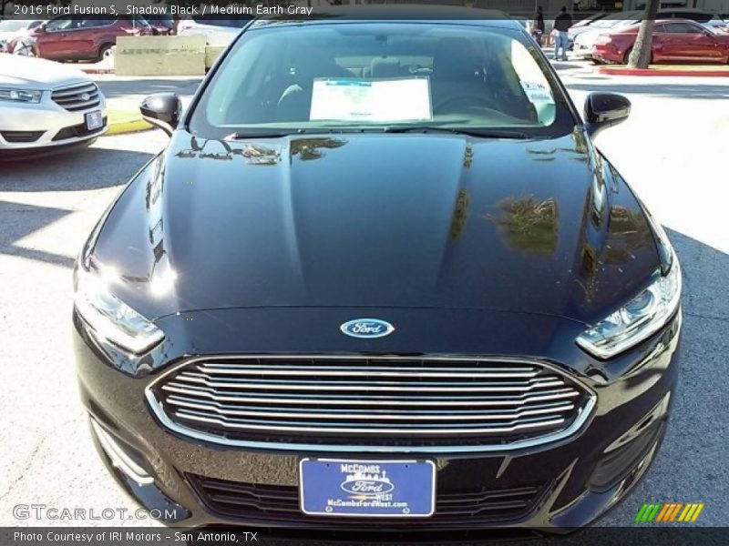 Shadow Black / Medium Earth Gray 2016 Ford Fusion S