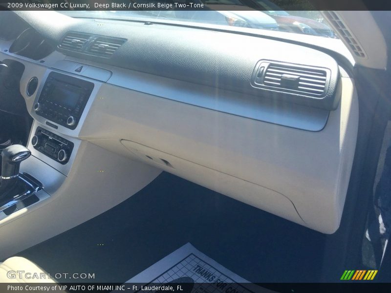 Deep Black / Cornsilk Beige Two-Tone 2009 Volkswagen CC Luxury