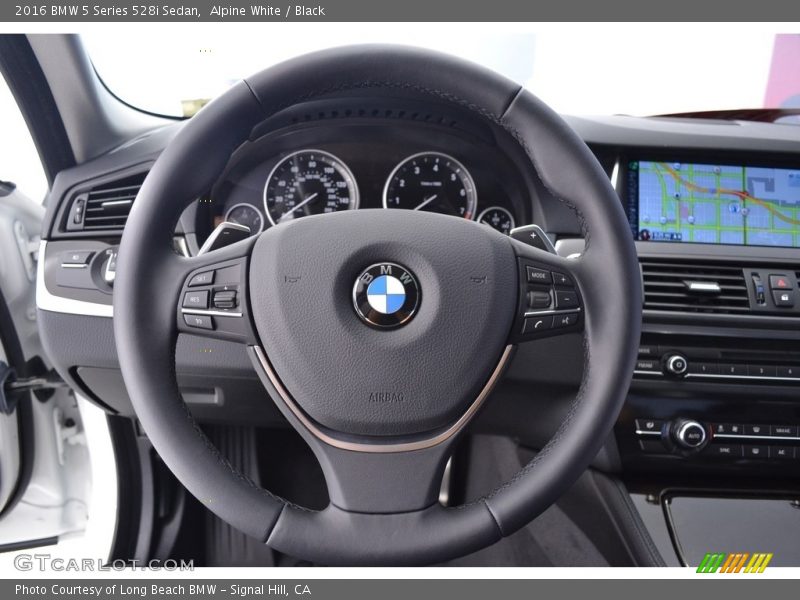 Alpine White / Black 2016 BMW 5 Series 528i Sedan