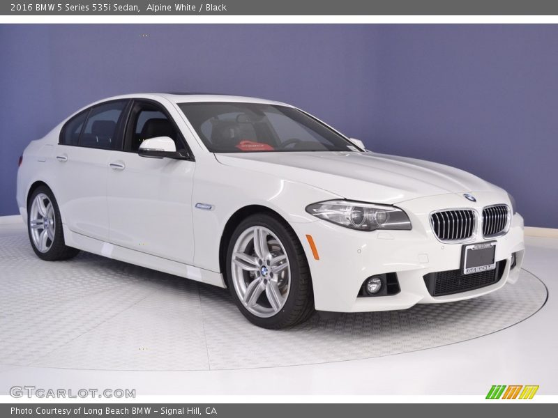 Alpine White / Black 2016 BMW 5 Series 535i Sedan